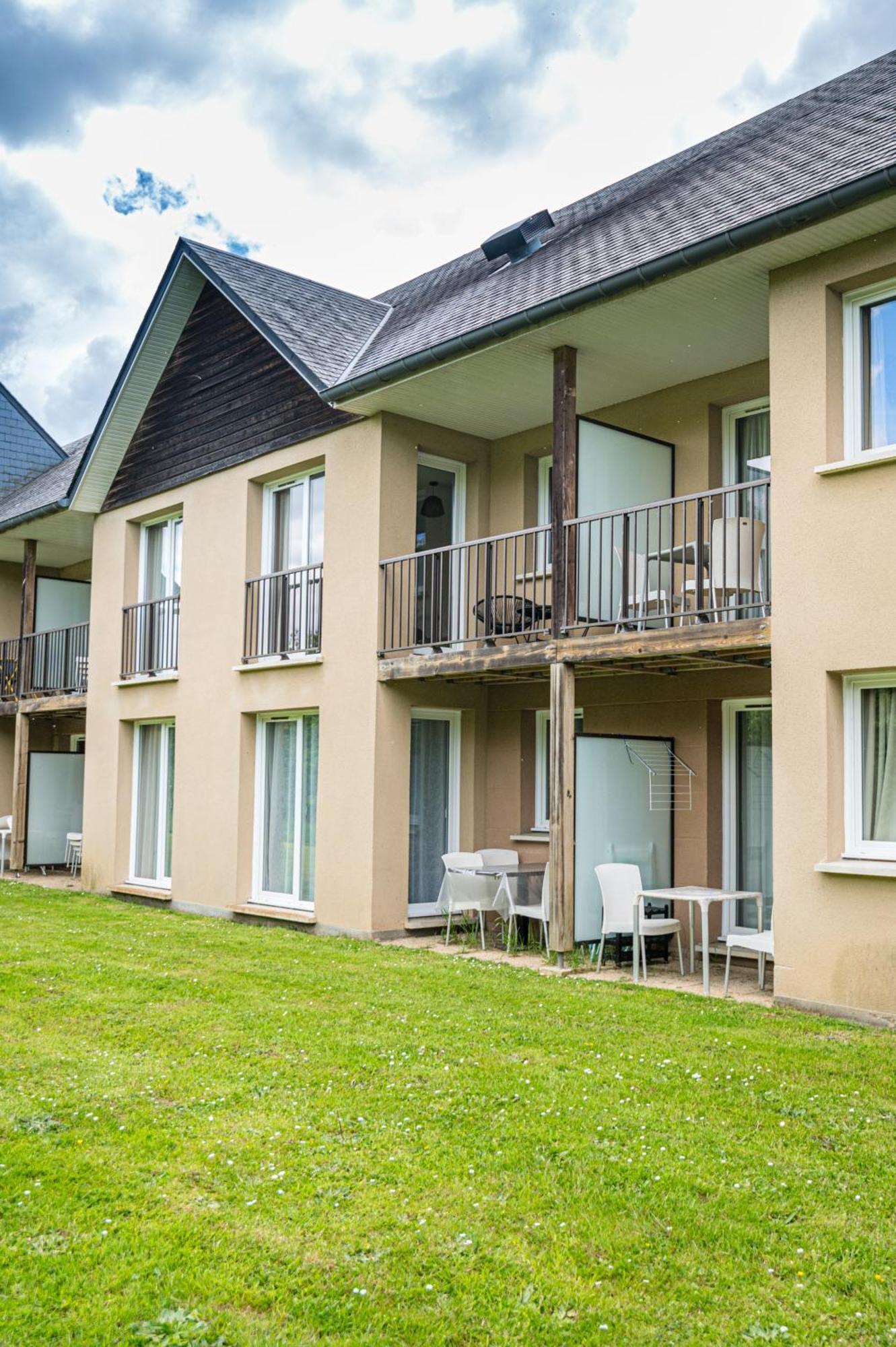 Cosy 5 Mins Honfleur Piscine Terrasse Apartment *